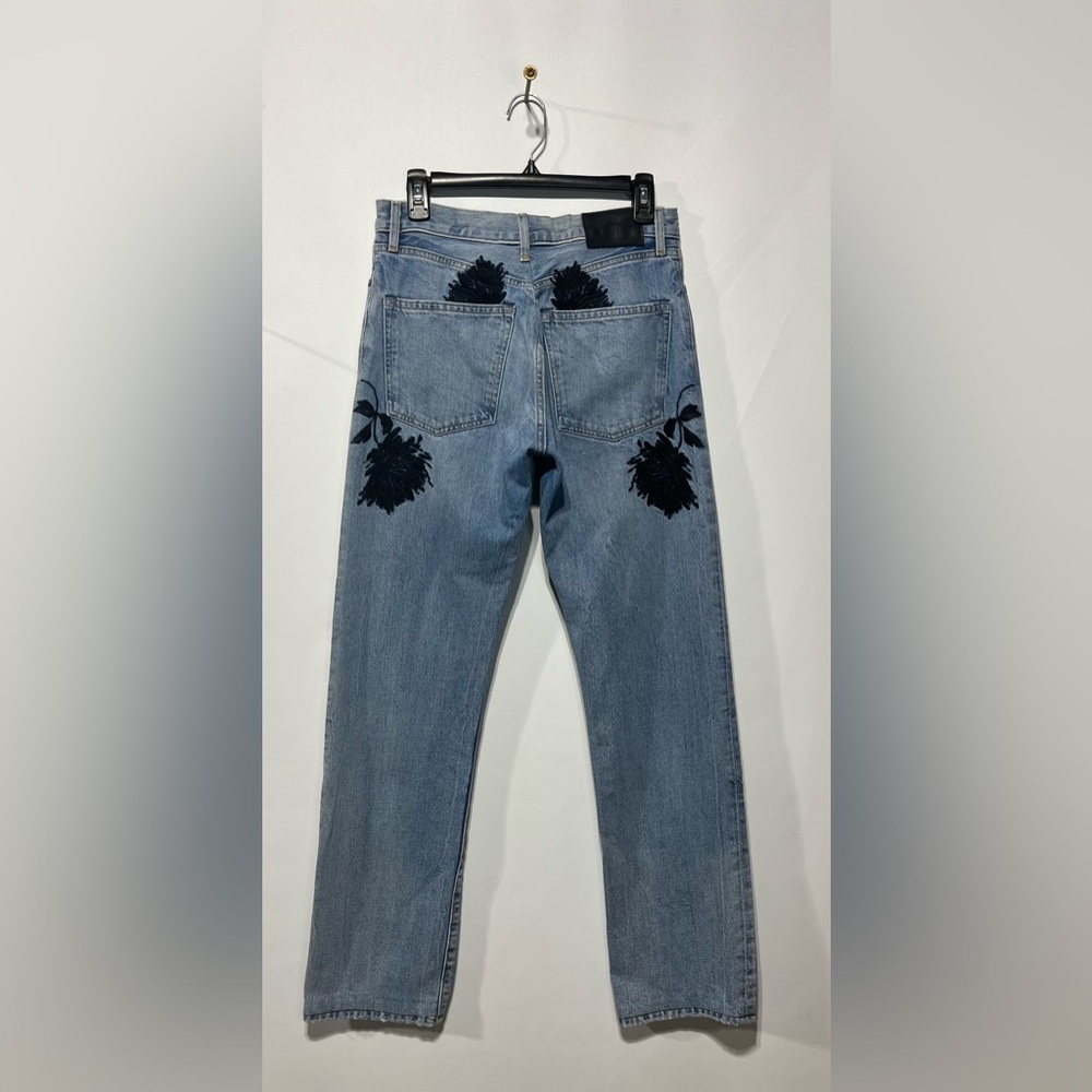 Levi's Made &‎ Crafted Arrow embroidered straight leg jeans Size 27 Inseam 31”
